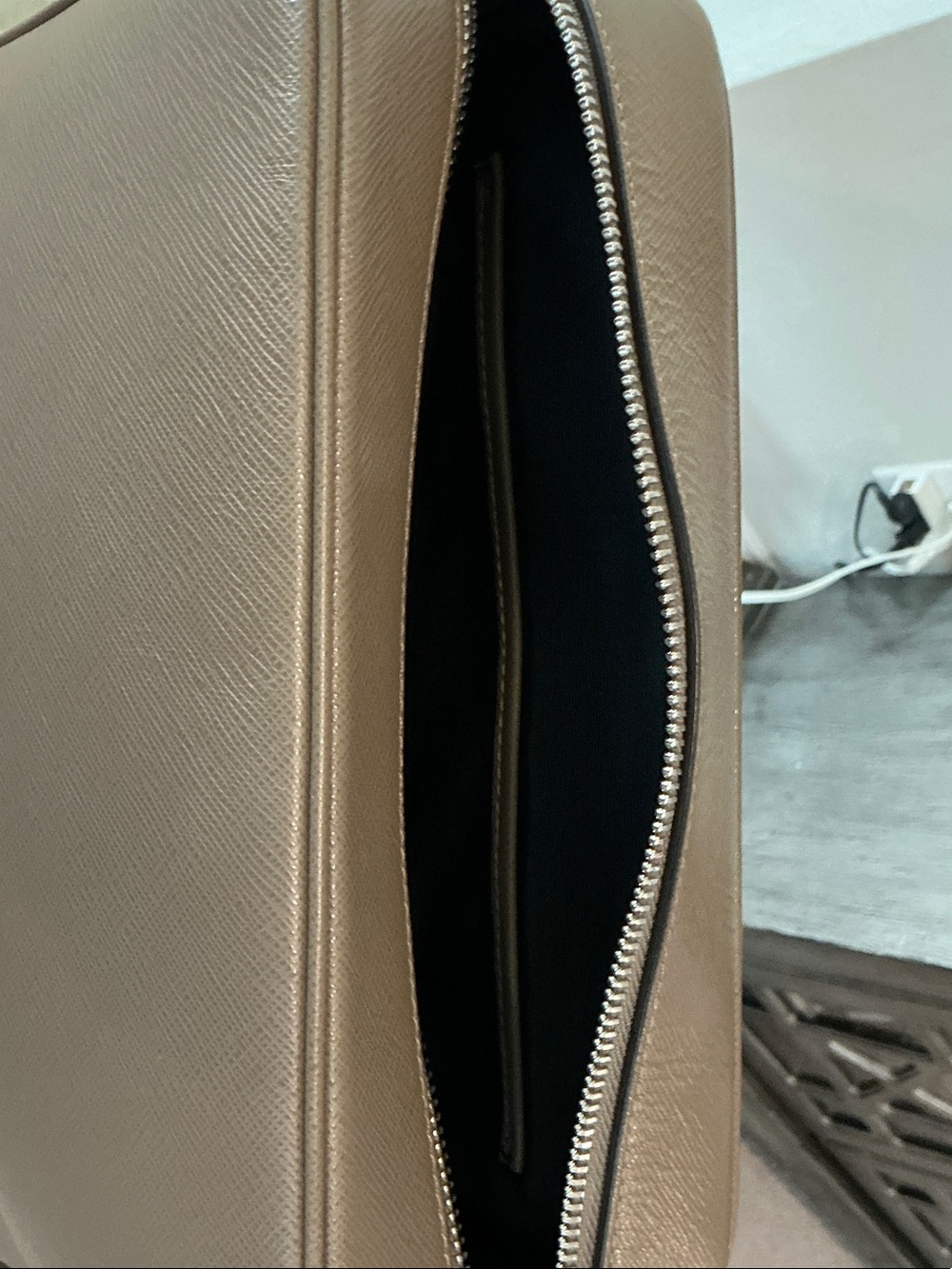 Mont Blanc Taupe Brown Satorial Leather Messenger Bag - Picture 10 of 14